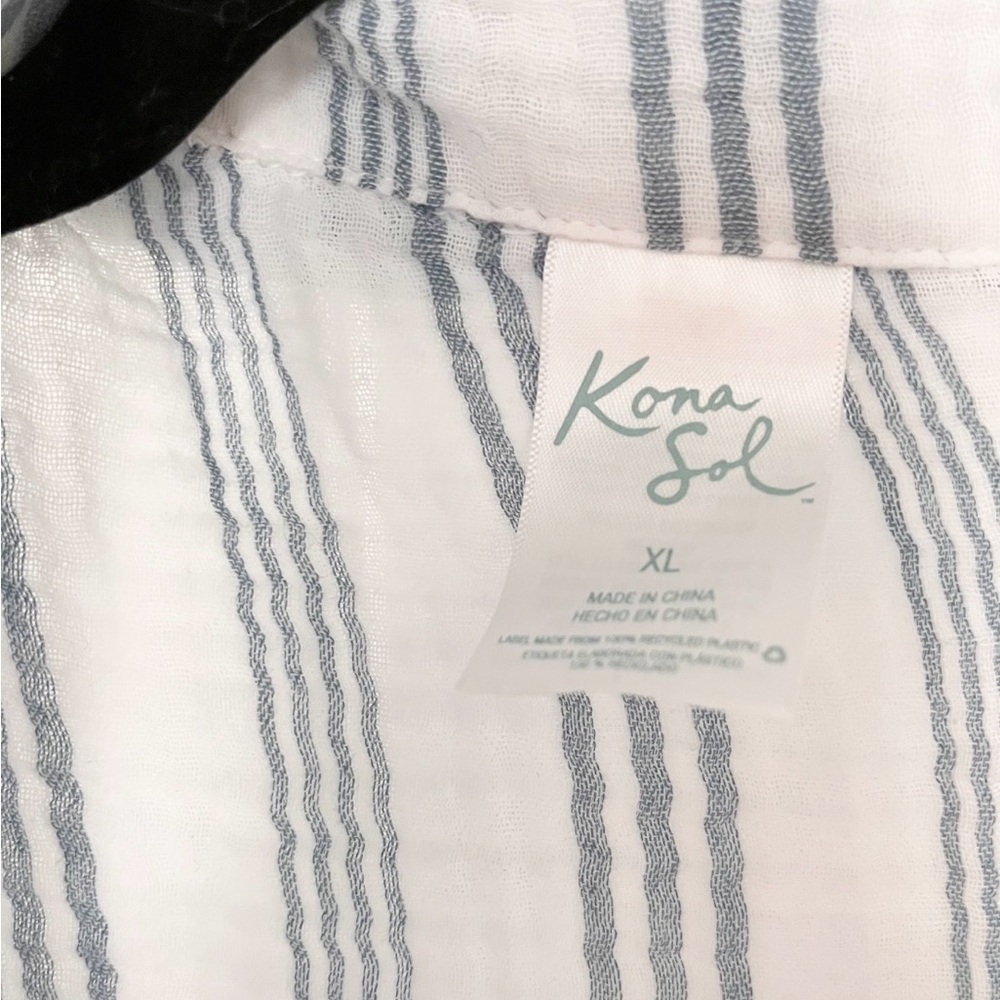 Kona Sol Beach Cover Up Women's XL Roll Tab Sleeve Button Up Collared Shirt - Picture 3 of 3
